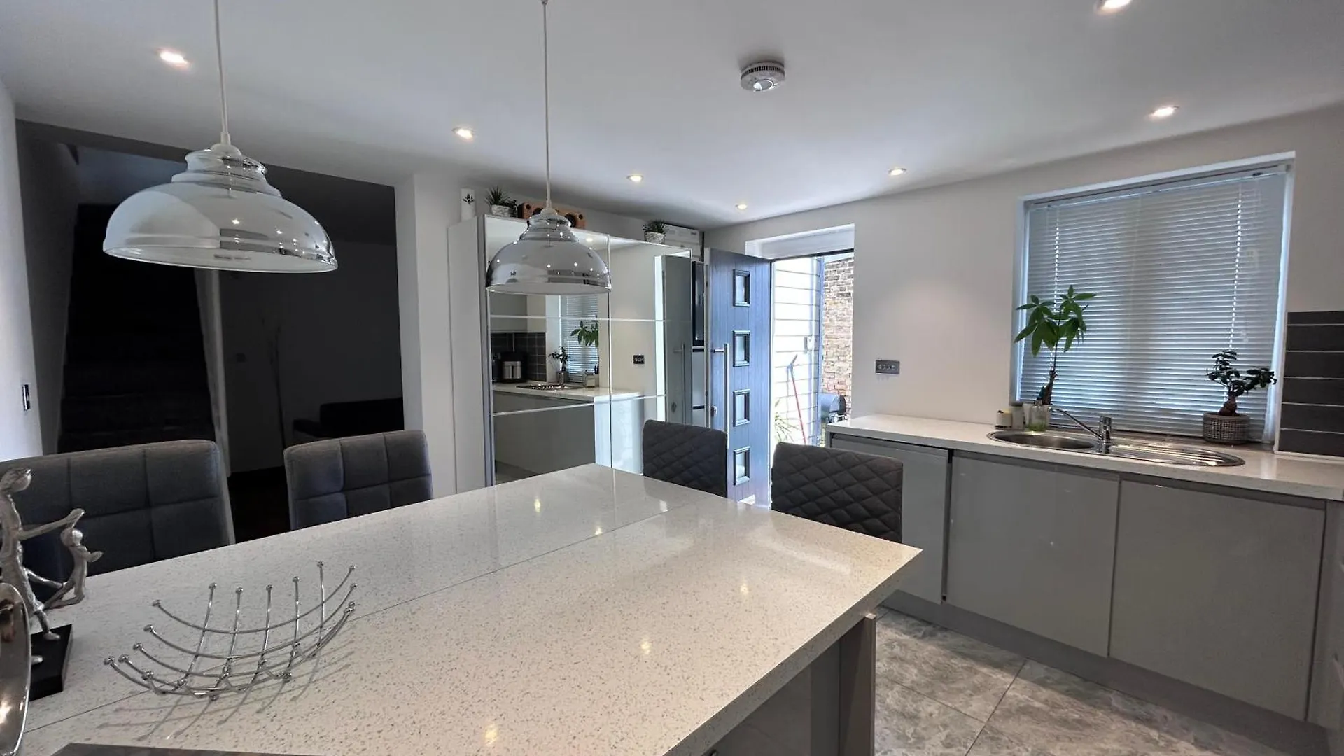 Westcliff-On-Sea Coach House Villa Southend-on-Sea United Kingdom