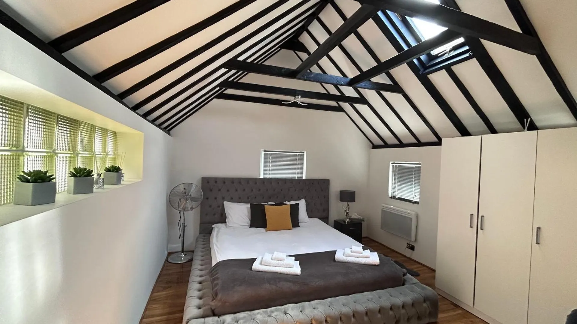 Westcliff-On-Sea Coach House Villa Southend-on-Sea
